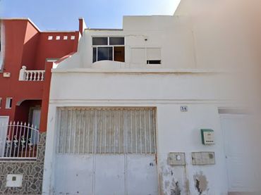 Casa in vendita a LA PINTA