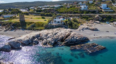 Villa en la playa con impresionantes vistas al mar, África y Gibraltar.