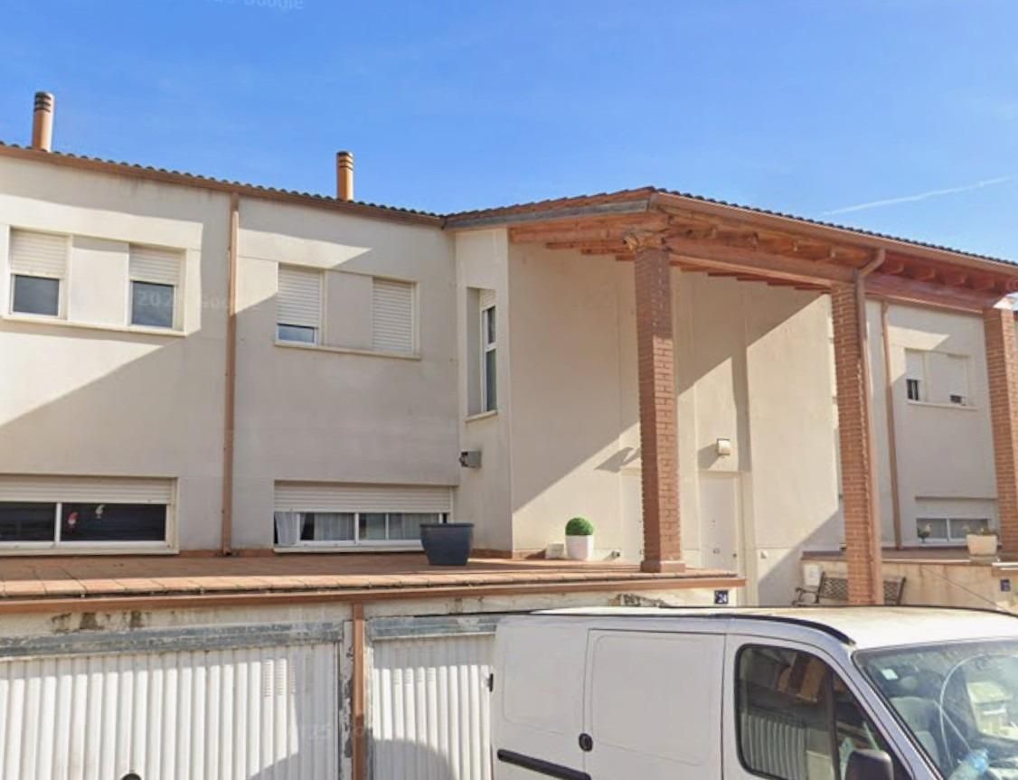 Vista exterior de Pis en venda en Sant Julià del Llor i Bonmatí