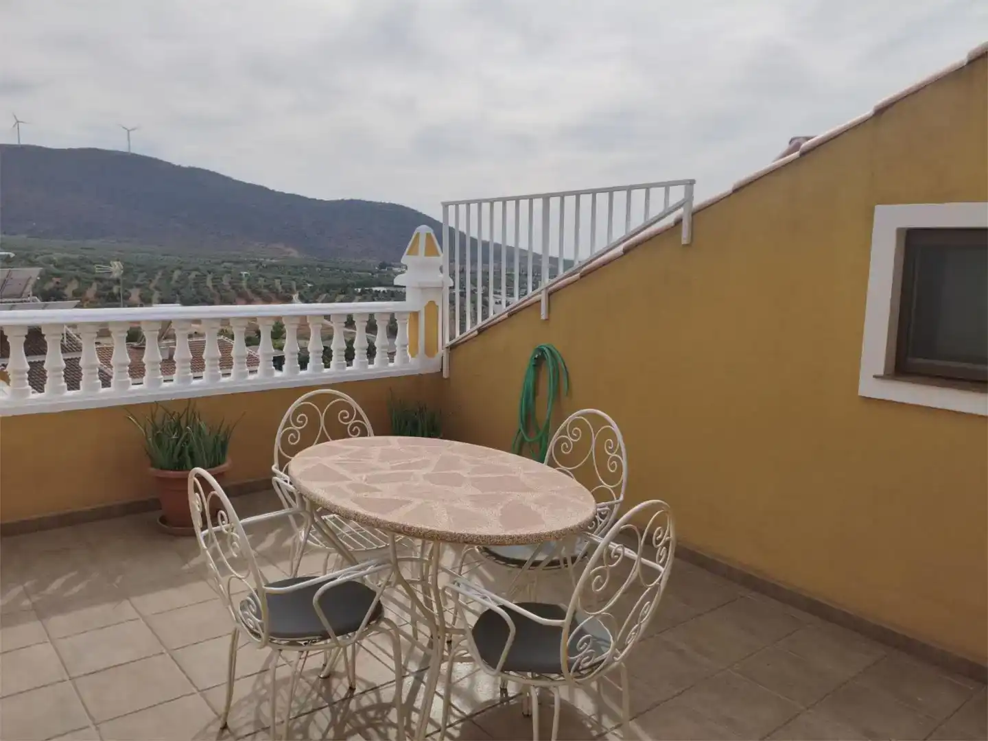 Terrassa de Casa o xalet en venda en Villanueva de Algaidas amb Aire condicionat i Balcó