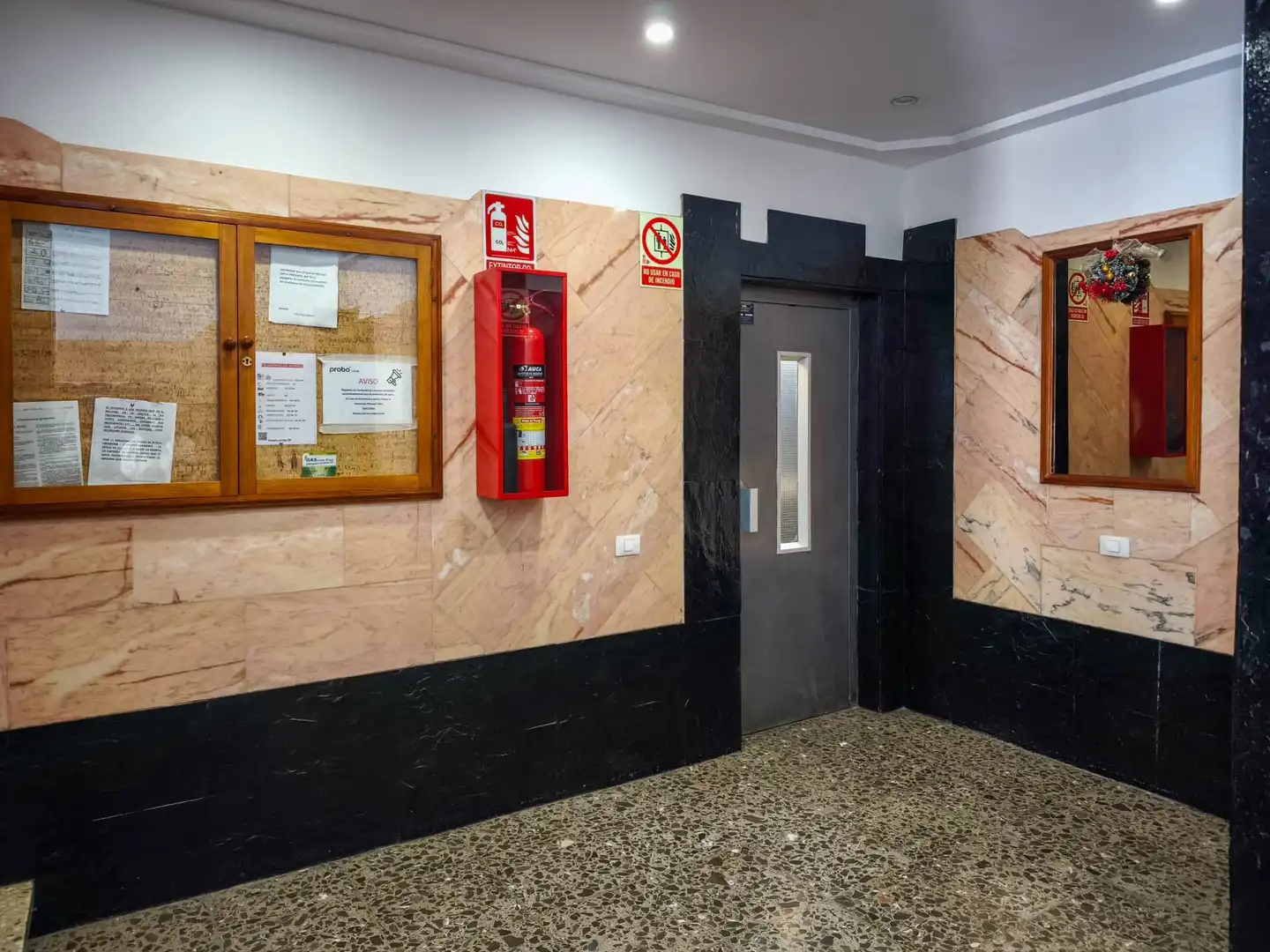Piso en venta en Santa Cruz de Tenerife con Balcón y Alarma