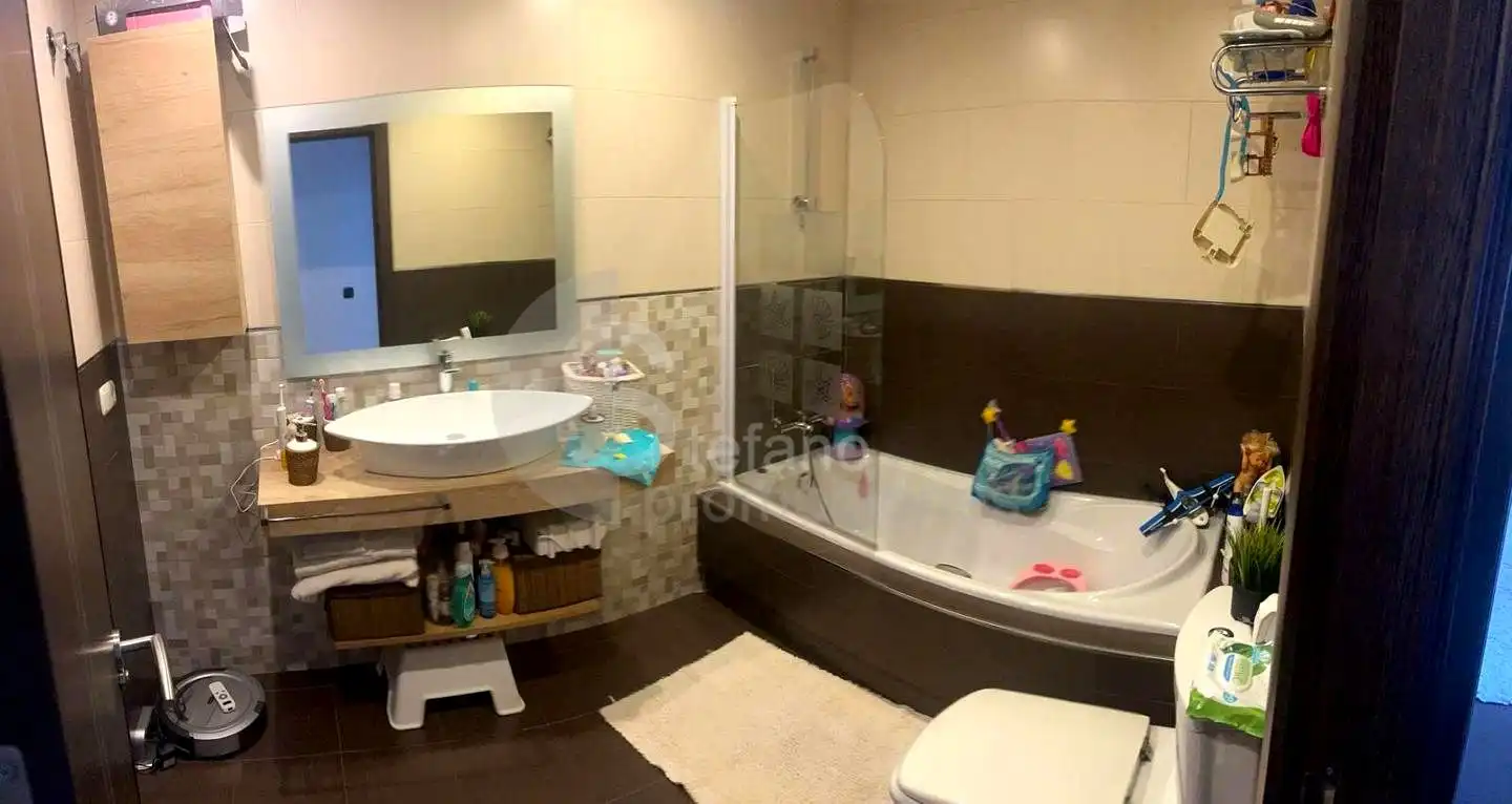 Casa con piscina in vendita a Calle Tiépolo, imagen 10