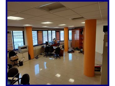 Oficina en venda a Calle Josep Tarradellas 3
