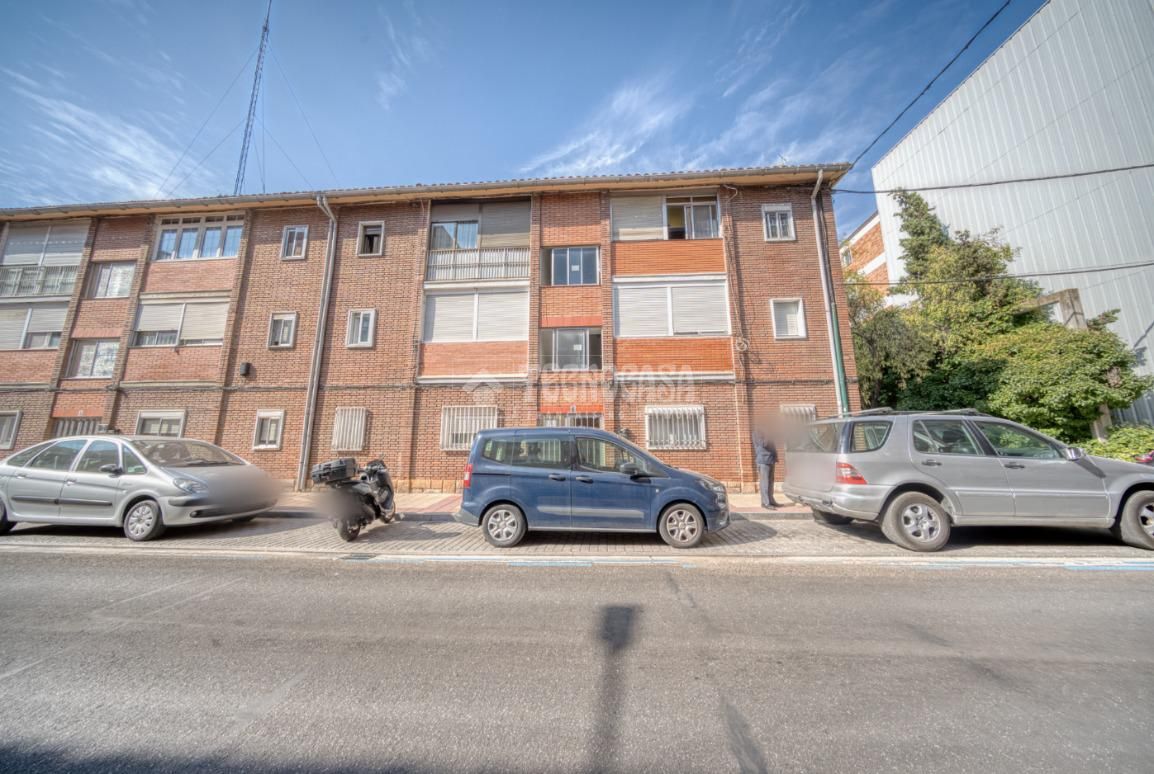 Vista exterior de Pis en venda en Valladolid Capital amb Calefacció i Balcó