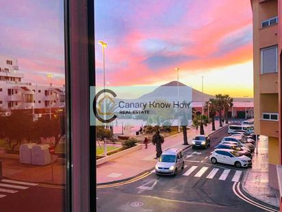 Vista exterior de Apartament en venda en Granadilla de Abona amb Aire condicionat i Balcó