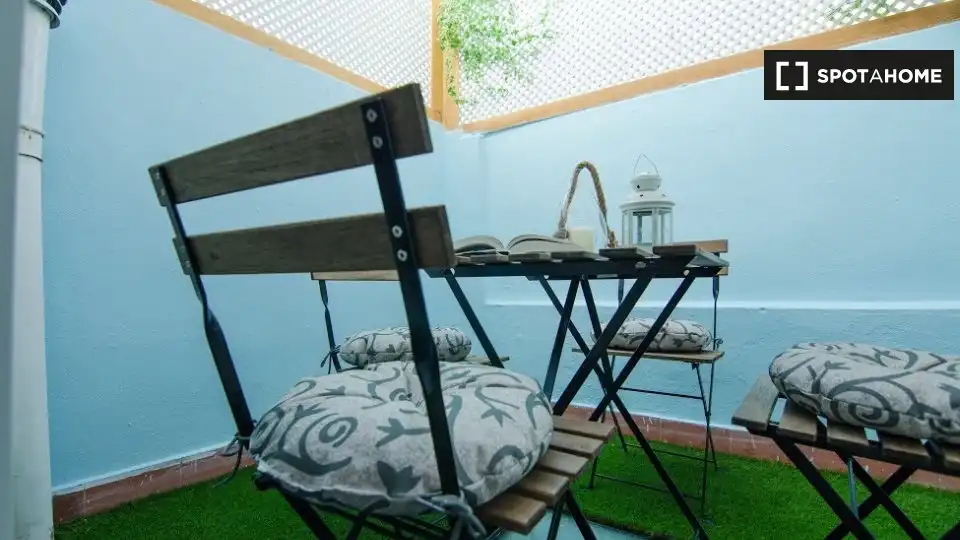 Room in El Cabanyal - El Canyamelar
