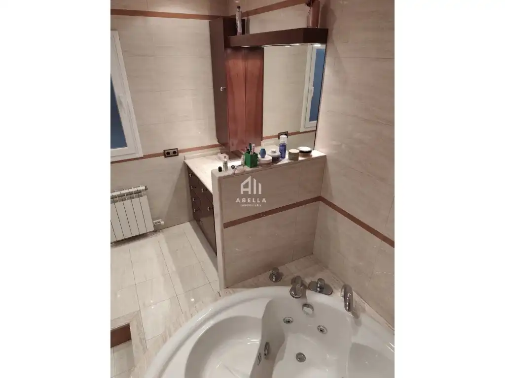 Bathroom of Houses for sale in Albatàrrec