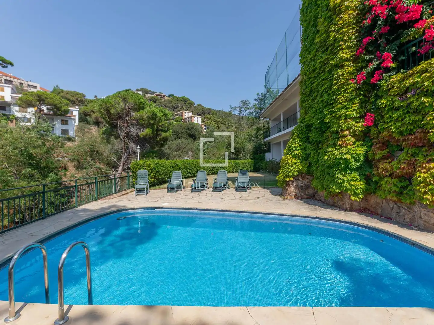 Piscina de Casa o chalet en venta en Lloret de Mar con Calefacción, Jardín privado y Terraza