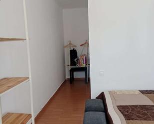 Flat to share in Badalona  with Air Conditioner and Terrace