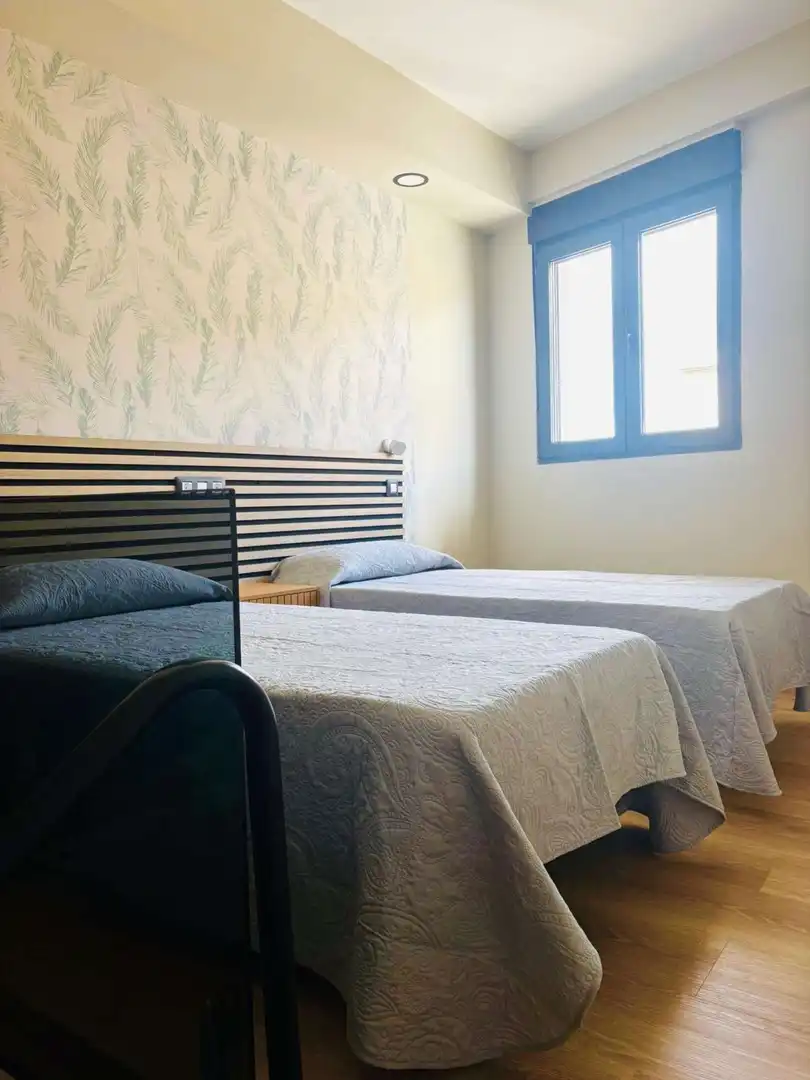 Dormitori de Estudi per a compartir en San Bartolomé de Tirajana amb Aire condicionat, Terrassa i Moblat