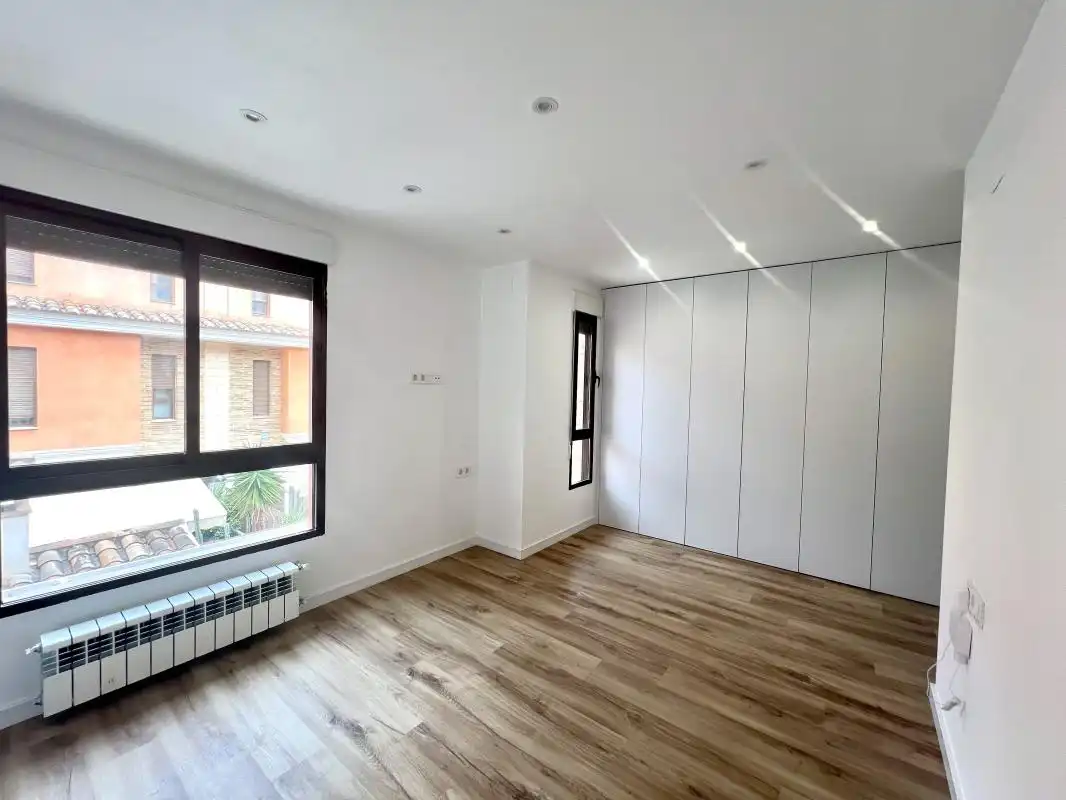 Bedroom of Detached homes for rent in L'Eliana  with Air Conditioner, Heating and Terrace