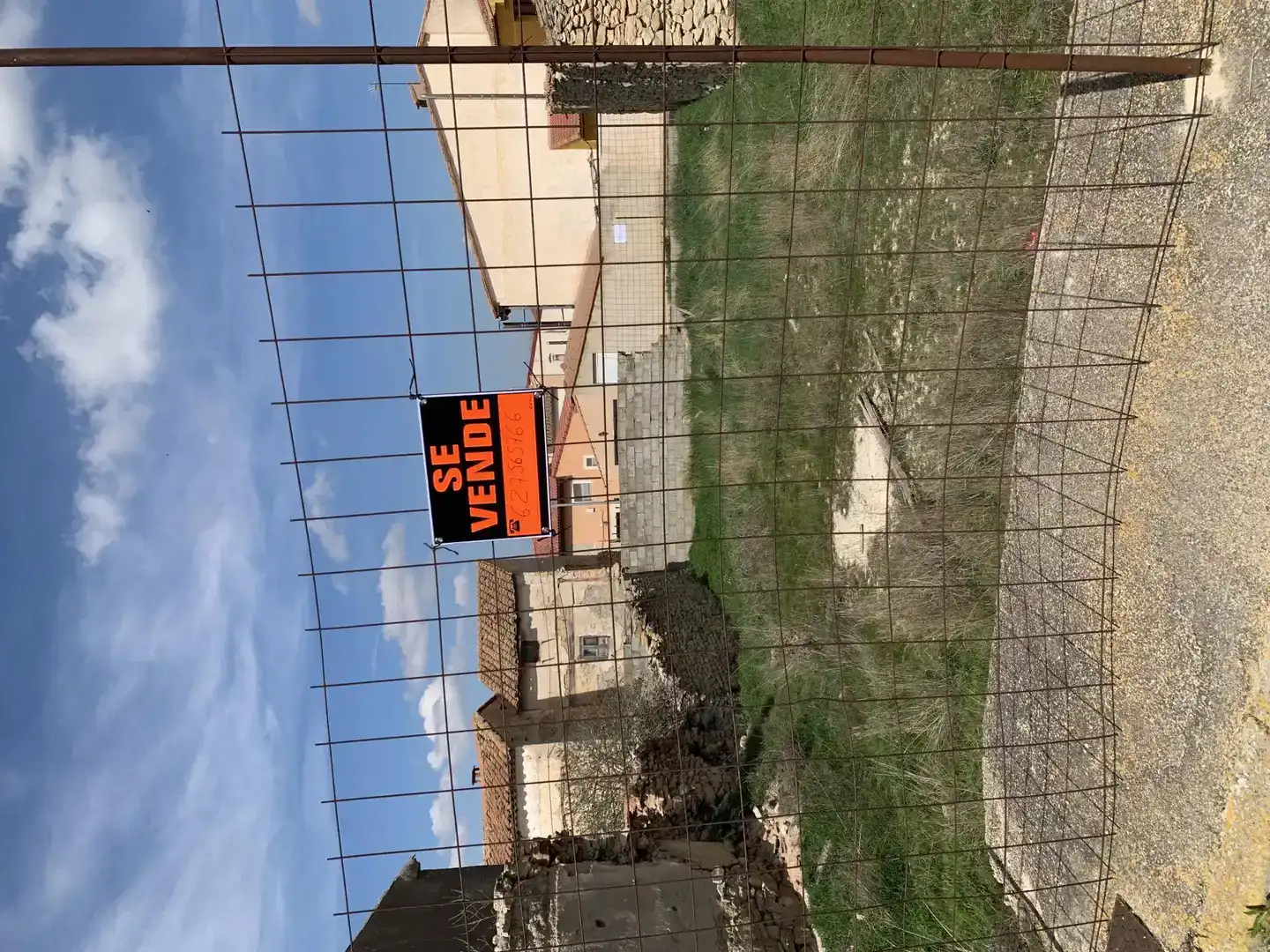 Pis en venda en Torralba de los Sisones amb Jardí privat i Balcó