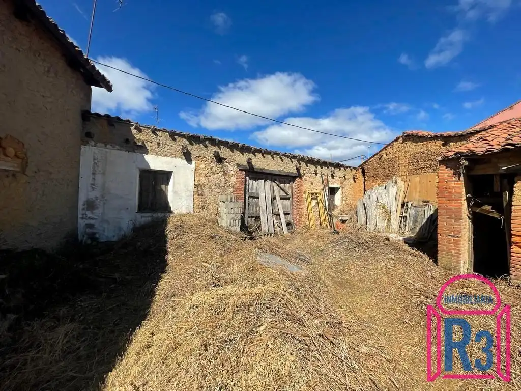 Casa amb jardí en venda a Cuadros, imagen 14