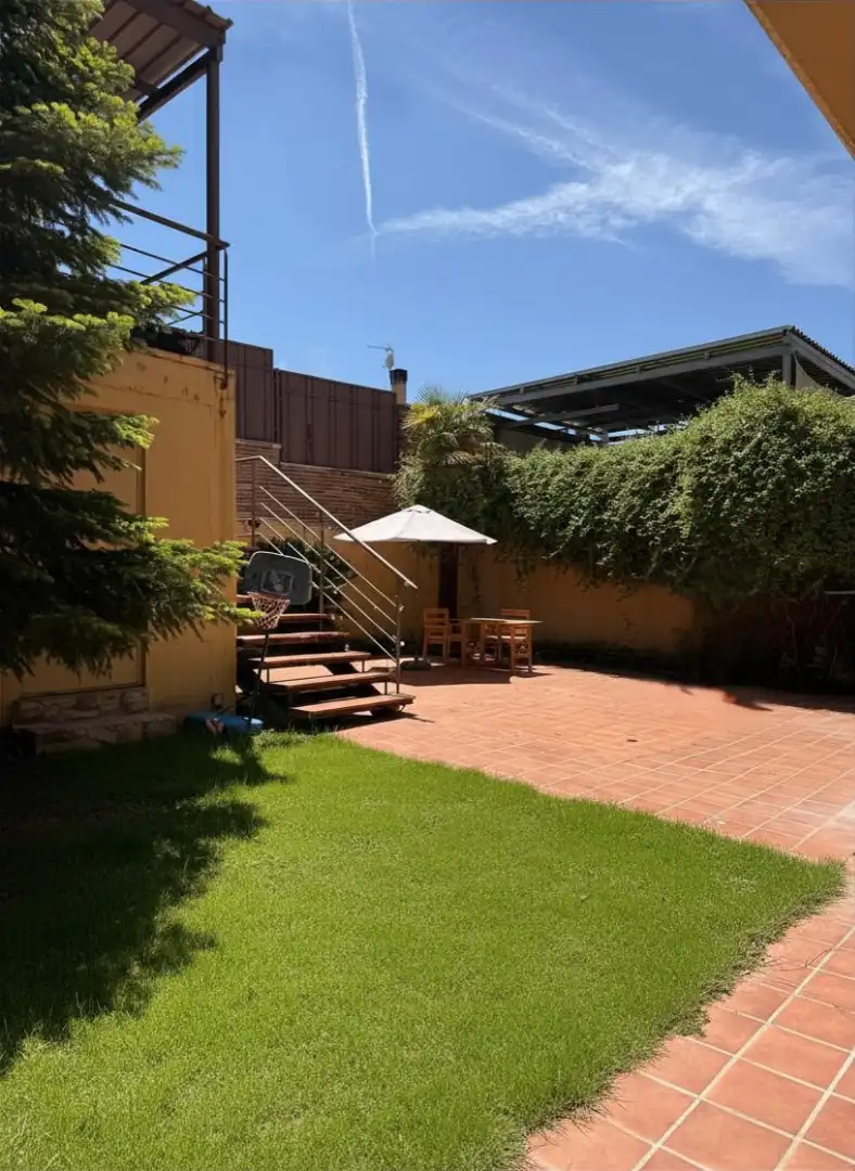 Terraza de Casa o chalet en venta en Torrelodones con Aire acondicionado, Calefacción y Jardín privado