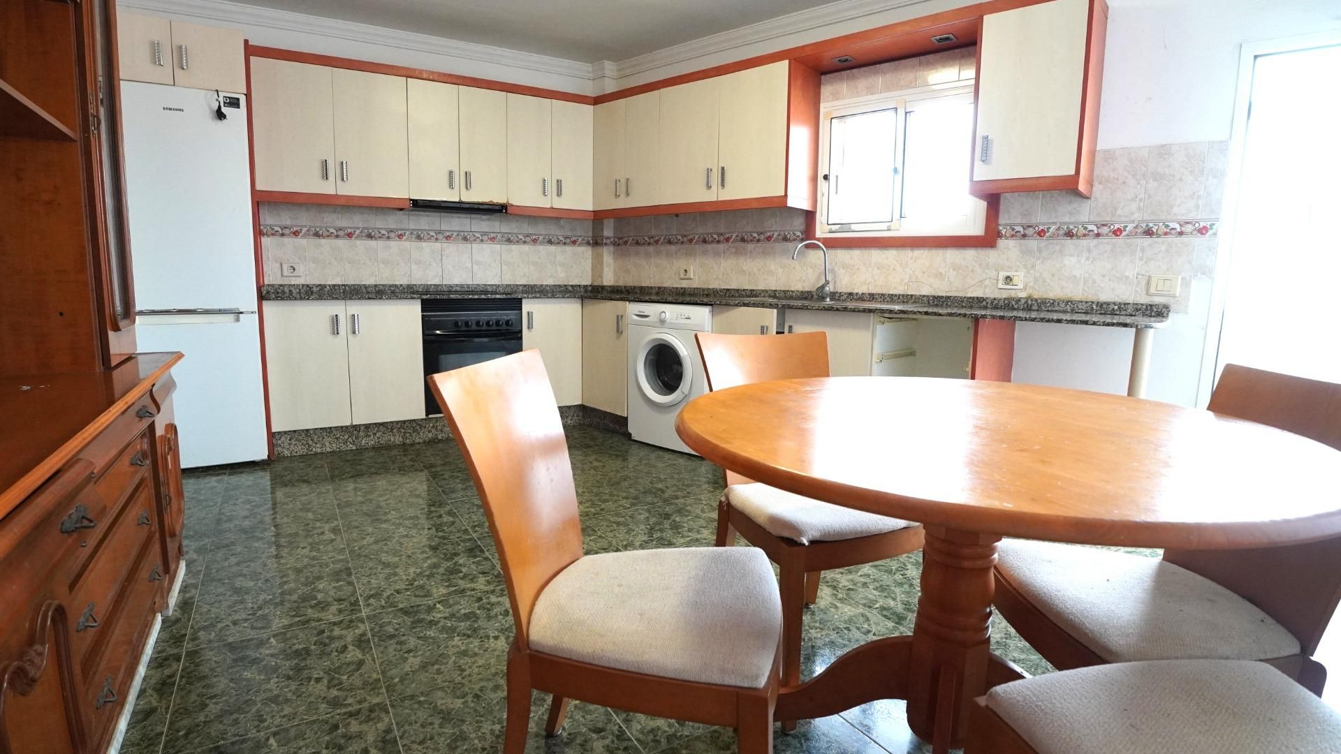 Kitchen of Attic for sale in Gáldar  with Terrace and Storage room