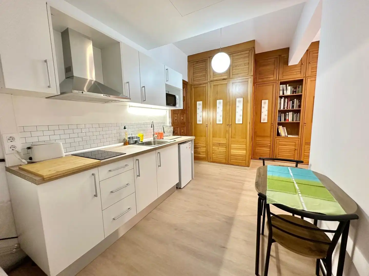 Küche von Wohnung zur untervermieten in L'Hospitalet de Llobregat mit Klimaanlage, Heizung und Terrasse