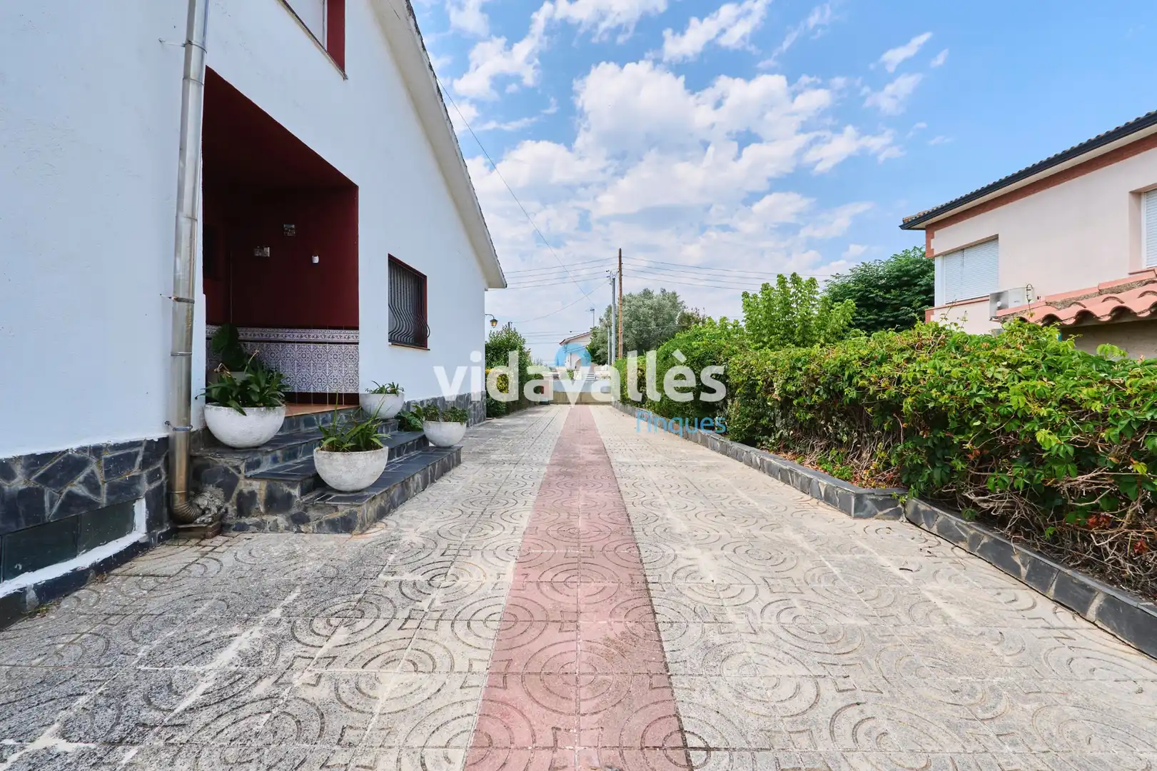Casa amb piscina en venda a Carrer del Montseny, imagen 4