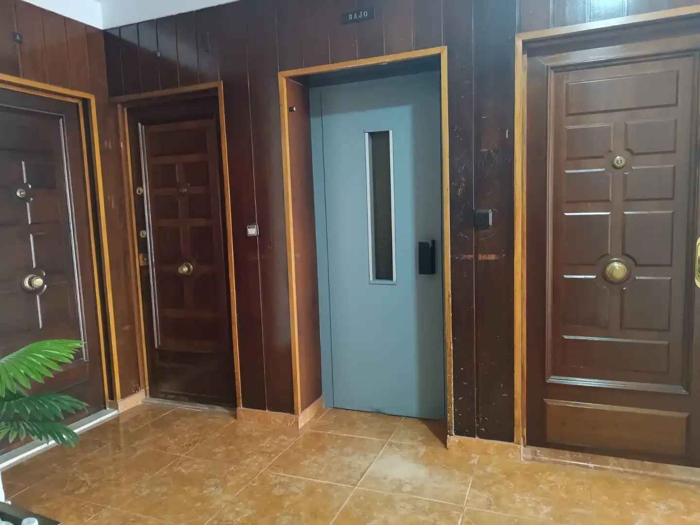 Wohnung zur Miete in Calle Lamarque de Novoa, Cruz Roja