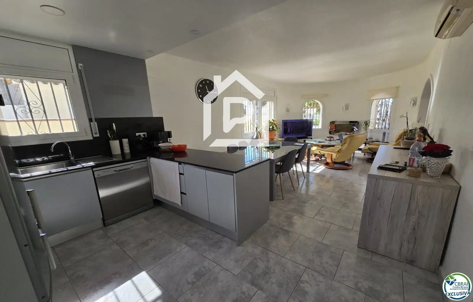 Chalet con piscina en venta en Pení, imagen 10