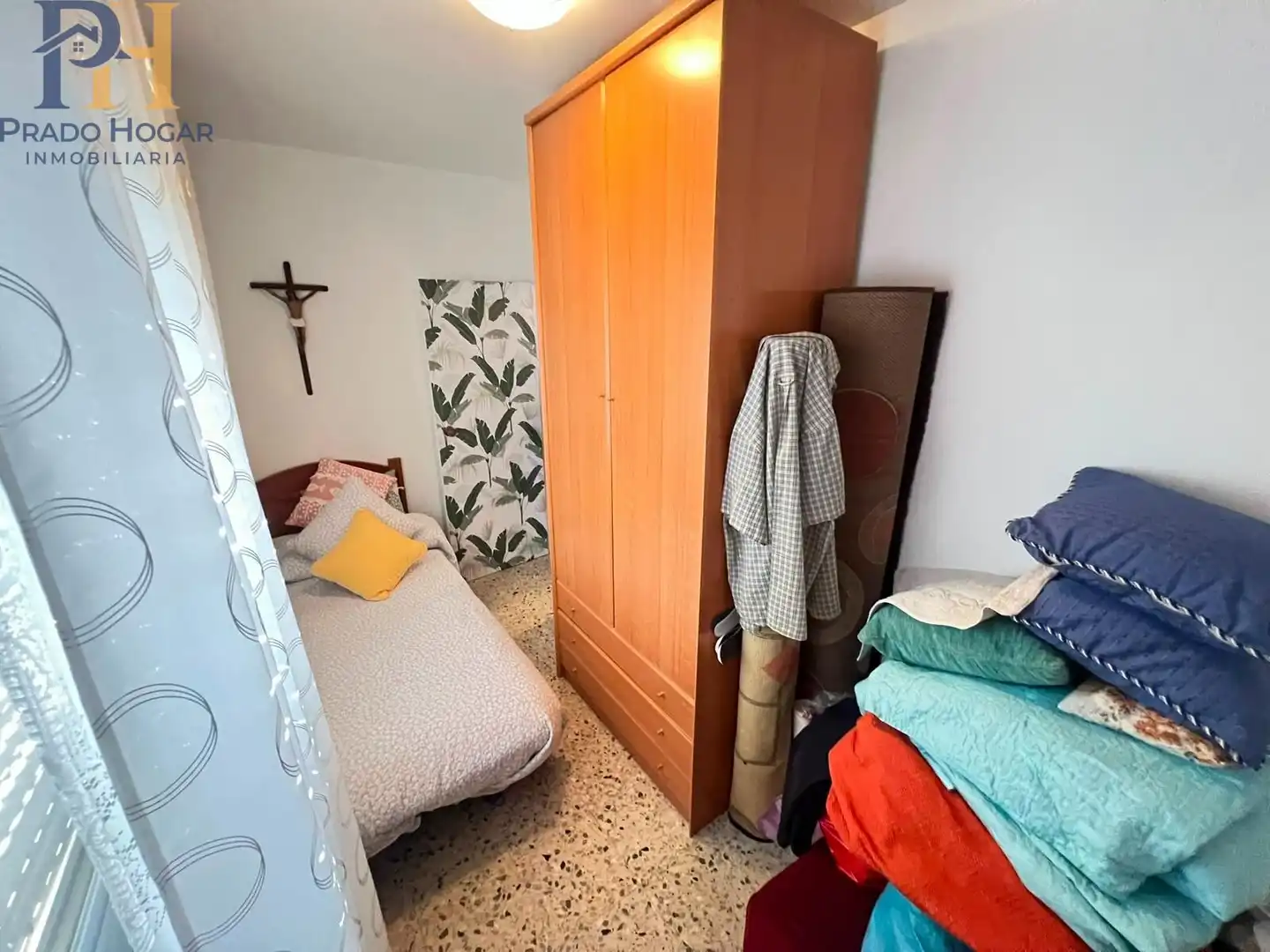 Habitación de Piso en venta en Cazalegas con Aire acondicionado, Terraza y Amueblado