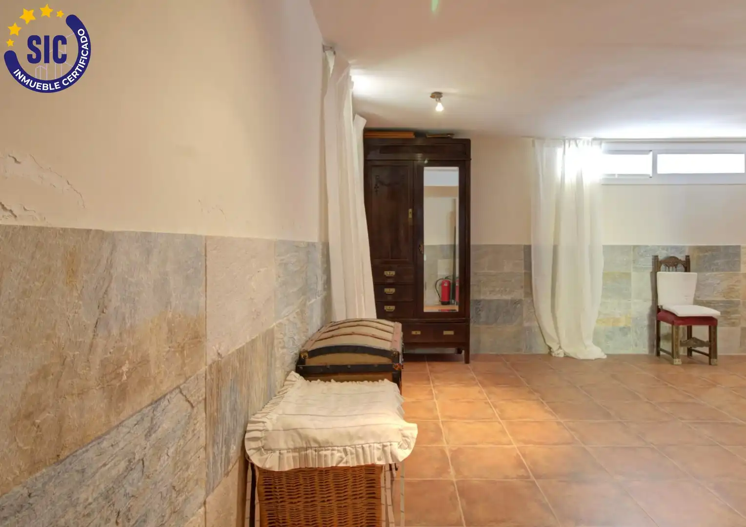 Casa adosada en venda en Sagunto / Sagunt amb Aire condicionat, Calefacció i Jardí privat
