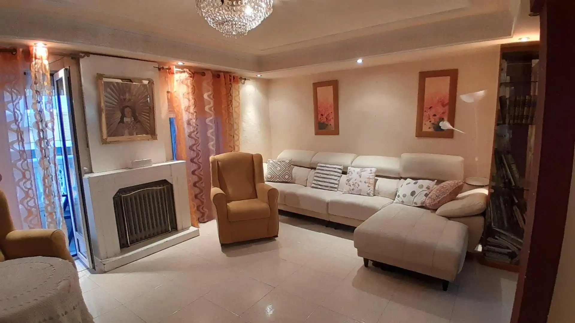 Living room of Houses for sale in Yecla  with Air Conditioner, Heating and Terrace