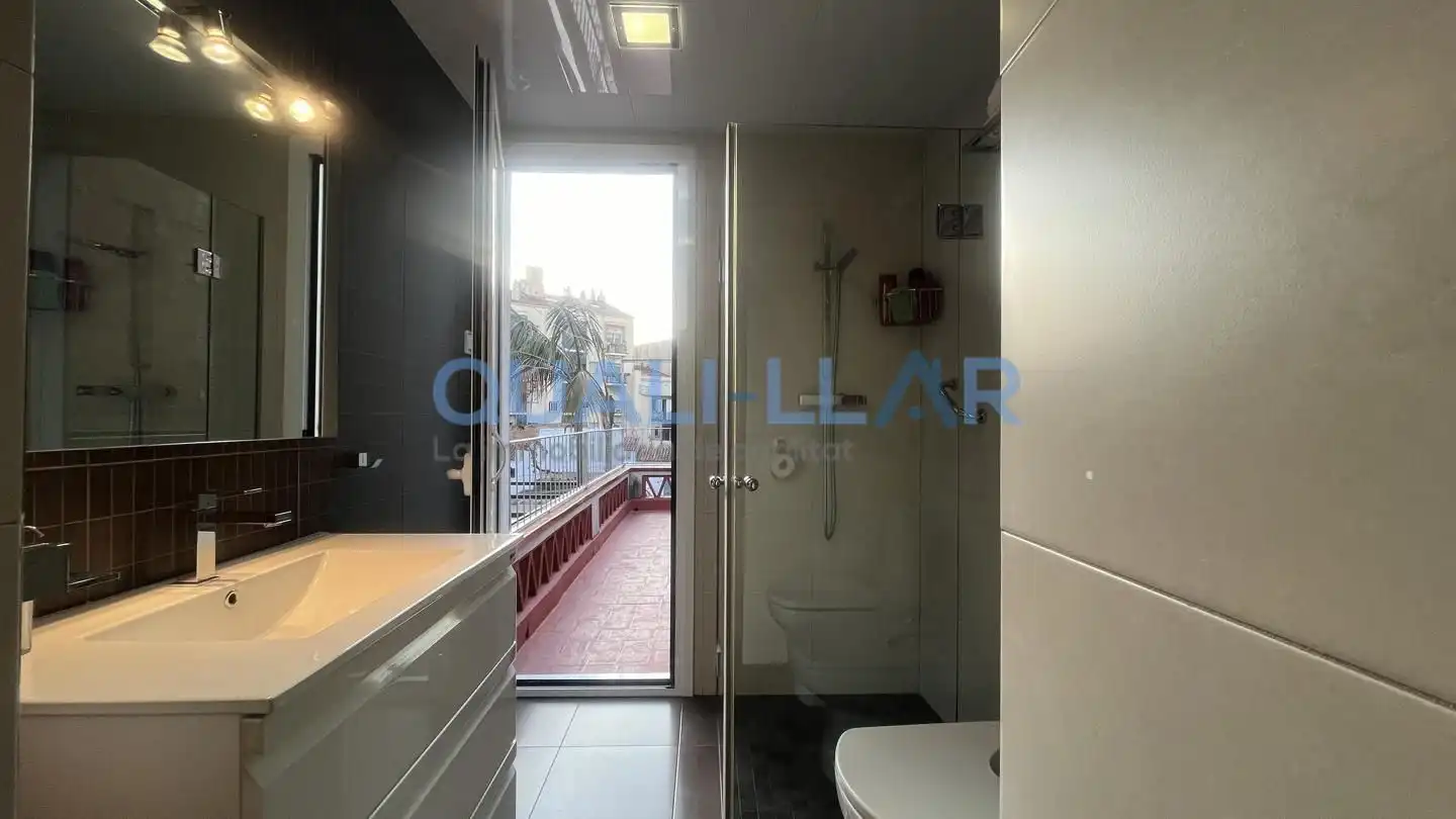 Balcony of Houses for sale in Sant Feliu de Llobregat  with Terrace