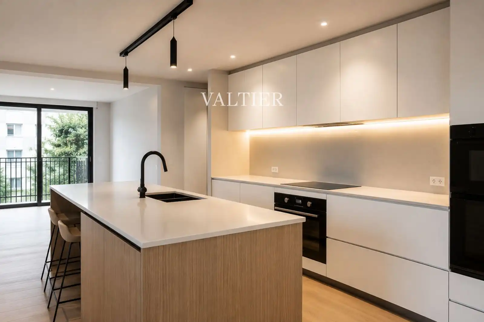 Kitchen of Flat for sale in Madrid  with Air Conditioner and Terrace