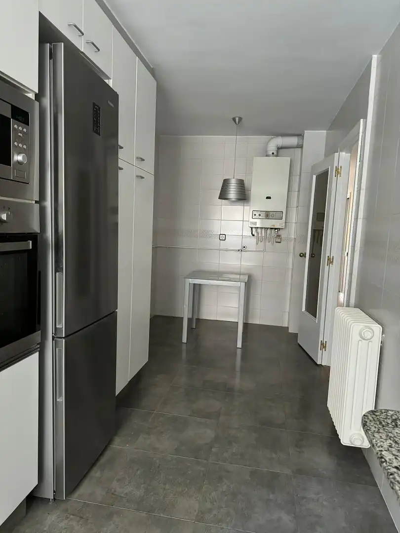 Flat for rent in Carrer d'Isaac Peral, Ca n'Aurell