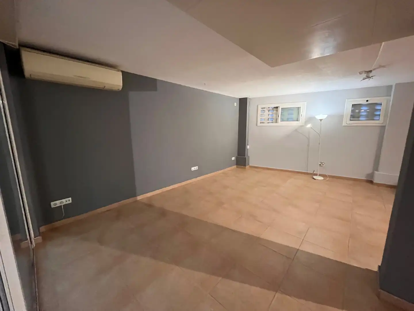 Loft con ascensor en venta en Calle sant Dalmir 3, imagen 8