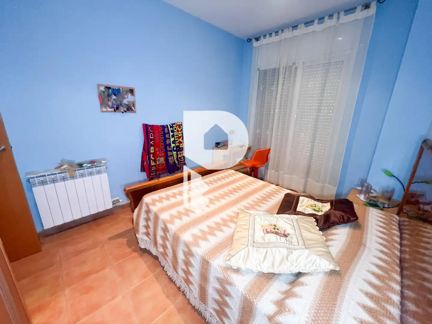 Dormitori de Casa o xalet en venda en Vallirana amb Aire condicionat, Calefacció i Jardí privat