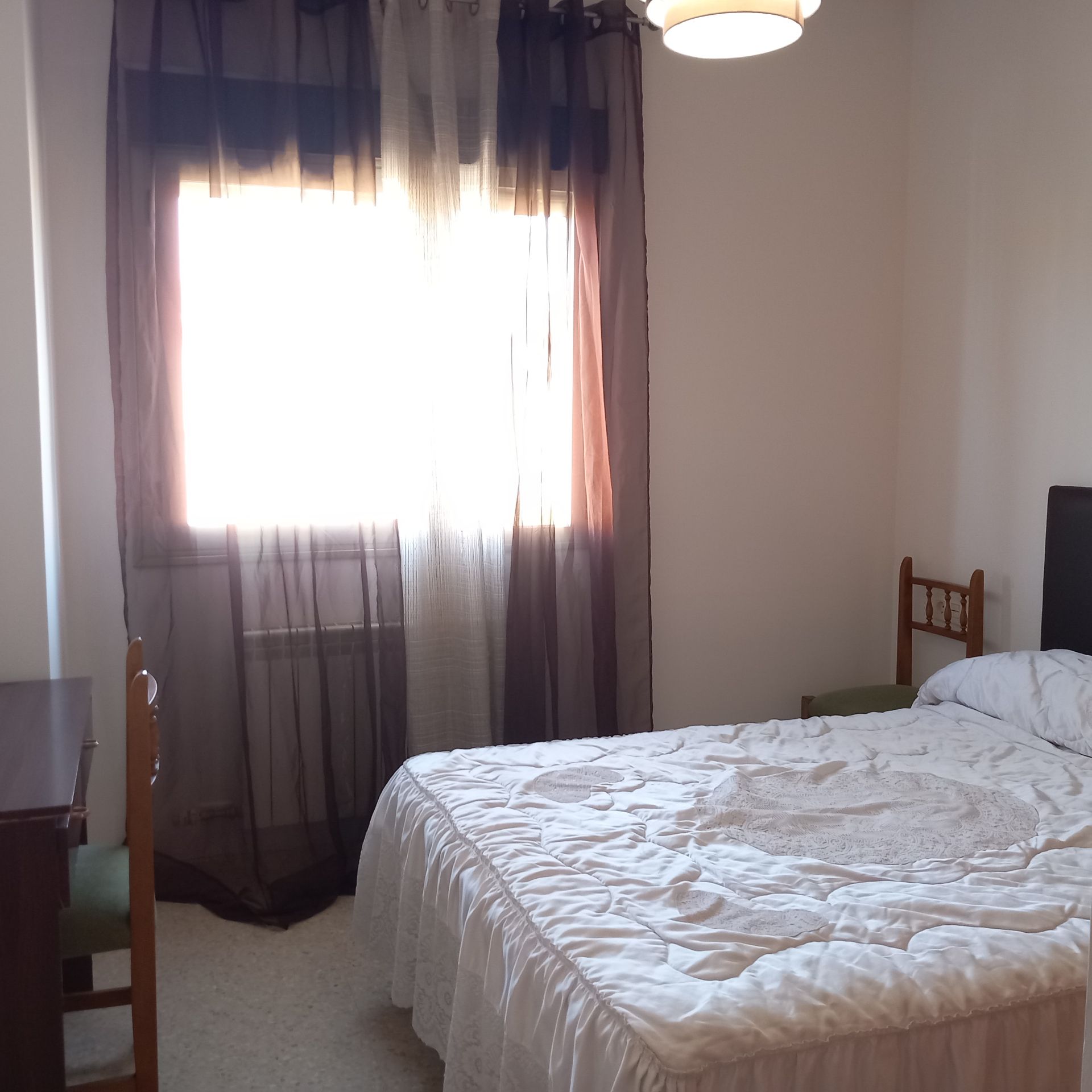 Bedroom of Flat to rent in  Granada Capital  with Air Conditioner, Heating and Furnished