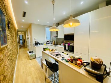 Apartament amb balcó en venda a Carrer del Rosselló