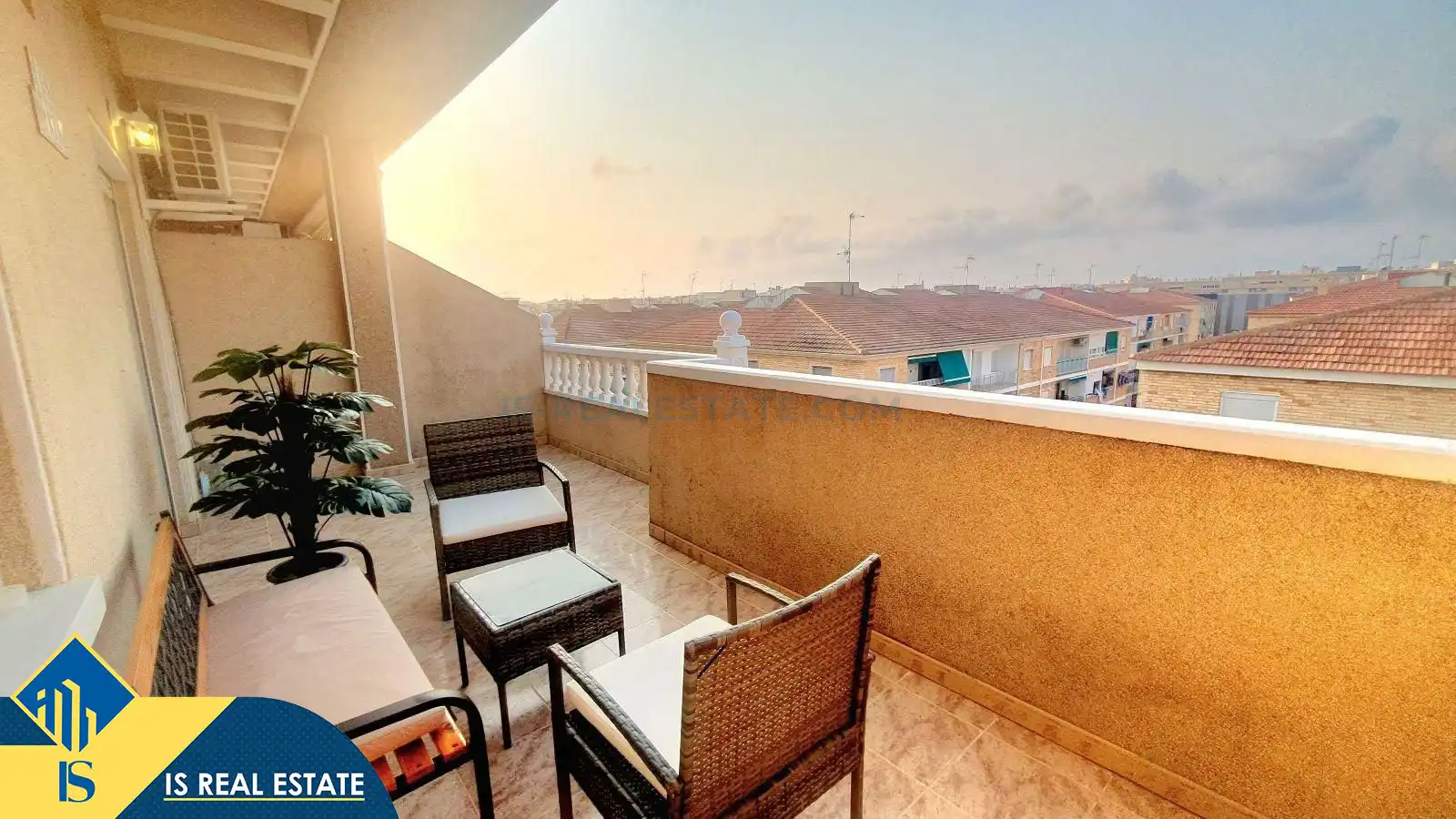 Ático con piscina en venta en Playa del Cura, imagen 2