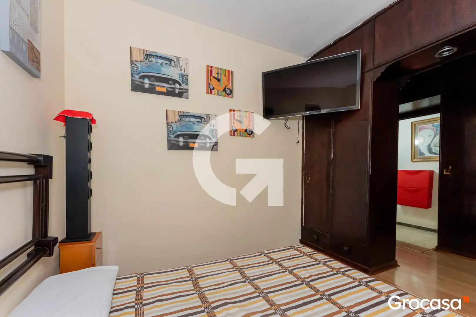 Bedroom of Flat for sale in Cornellà de Llobregat  with Air Conditioner, Storage room and Oven