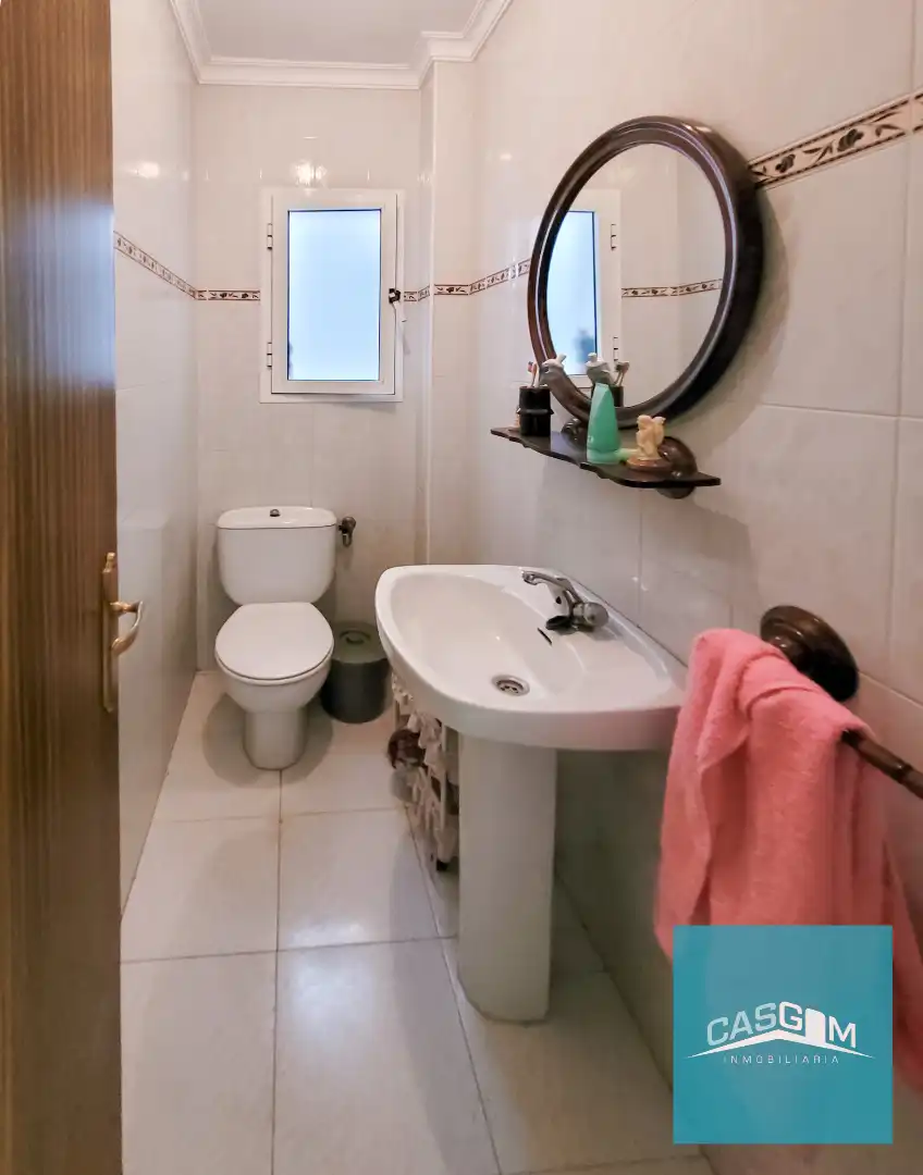 Badezimmer von Wohnung zum Verkauf in Huelva mit Terrasse, Abstellraum und Möbliert