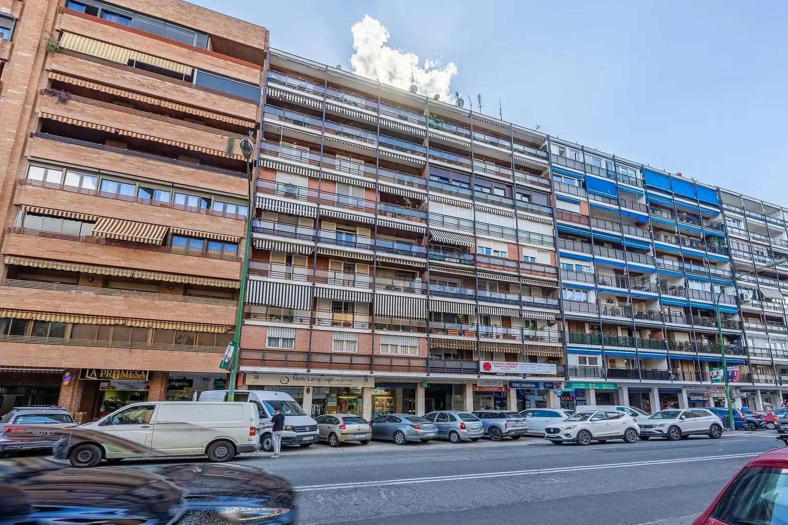 Exterior view of Flat for sale in Sevilla  with Air Conditioner, Terrace and Storage room