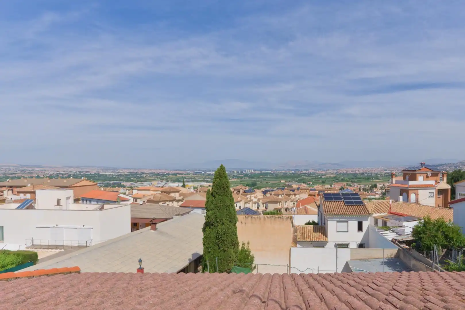 Vista exterior de Casa o chalet en venta en Cájar con Aire acondicionado, Calefacción y Jardín privado