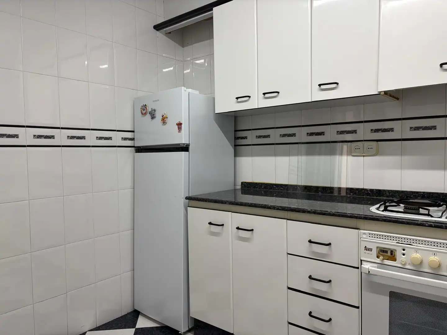 Küche von Wohnung zur Miete in Valencia mit Klimaanlage, Möbliert und Waschmaschine