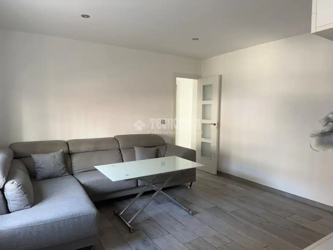 Living room of Flat for sale in Sevilla  with Air Conditioner