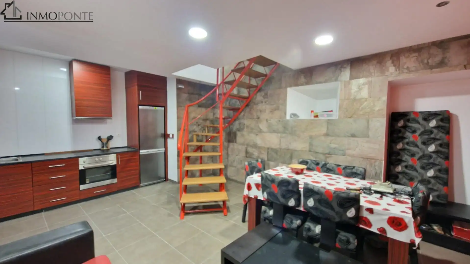 Casa adosada en venta en Pontevedra Capital 