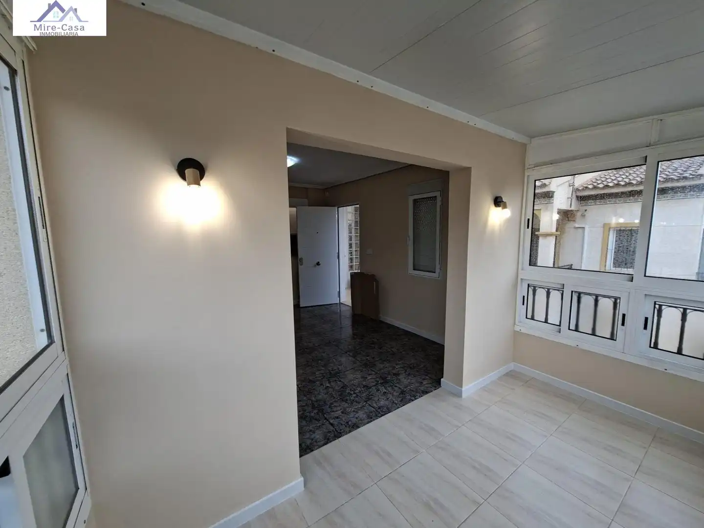 Casa o xalet en venda en Orihuela amb Jardí privat, Balcó i Piscina comunitària