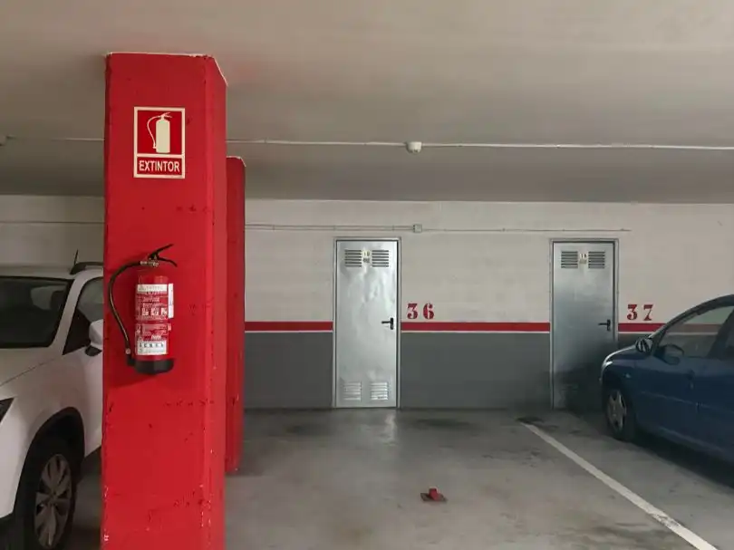 Parkplatz von Lagerraum zum Verkauf in Ciudad Naranco - Prados de La Fuente