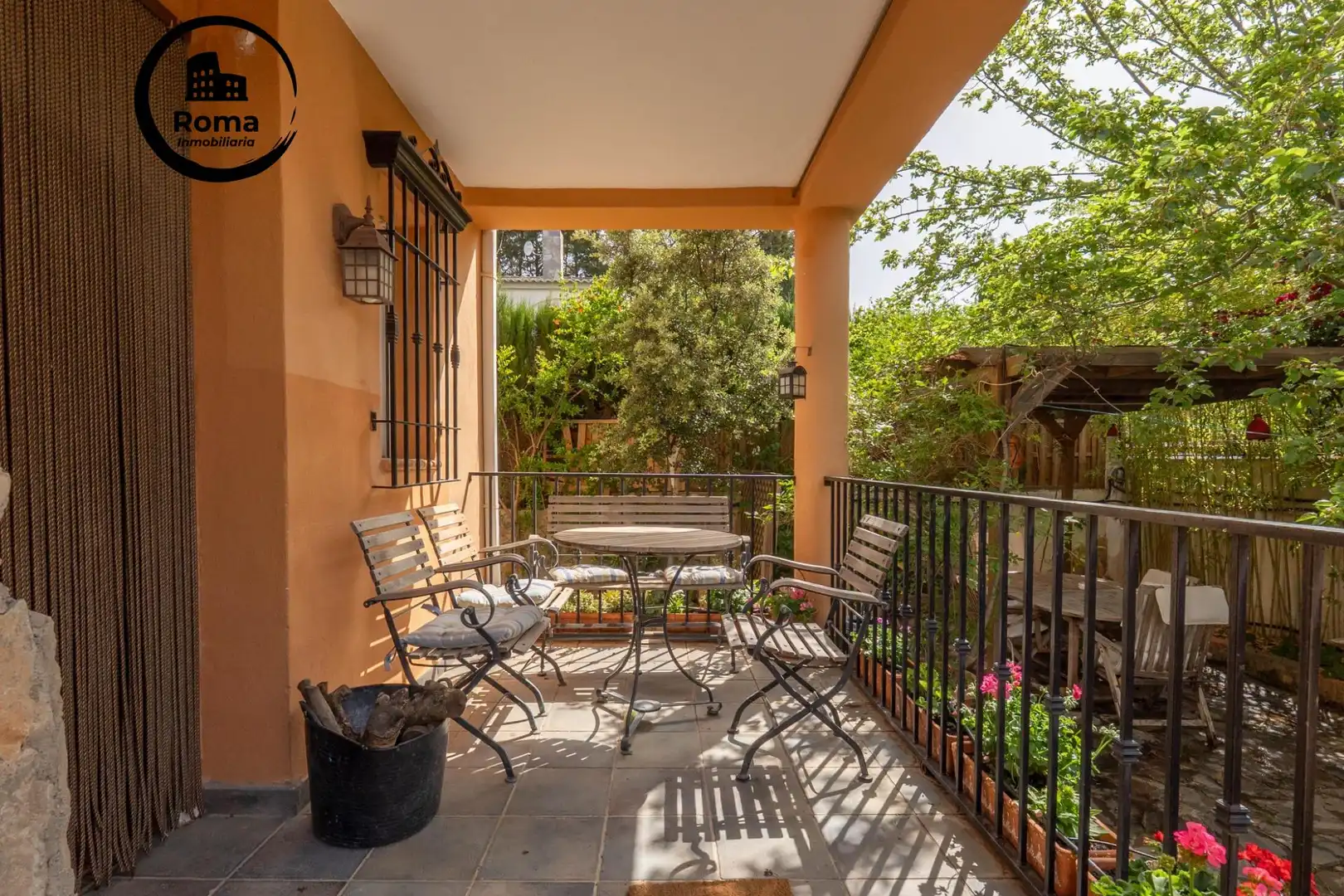 Terrassa de Casa o xalet en venda en La Zubia amb Aire condicionat, Calefacció i Jardí privat