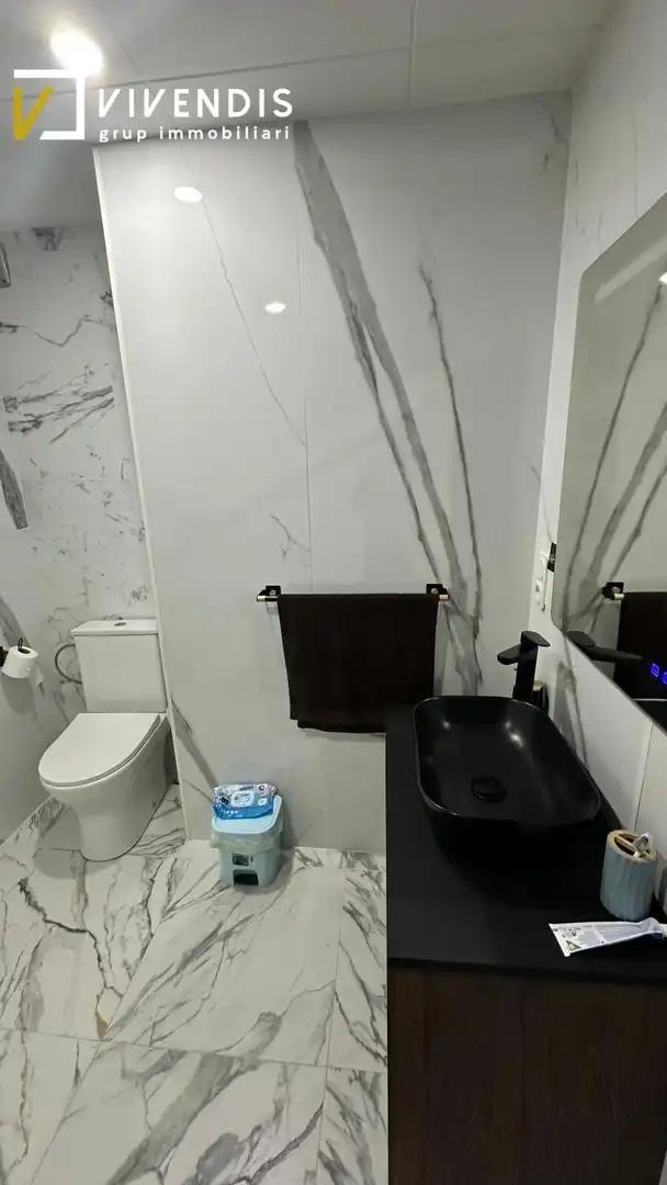 Baño de Piso en venta en Torrefarrera con Calefacción, Trastero y Balcón
