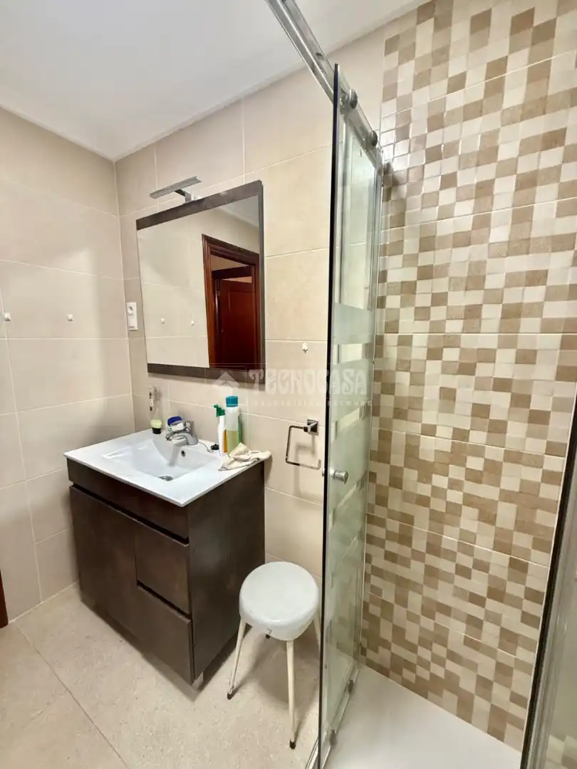 Baño de Piso en venta en Santander