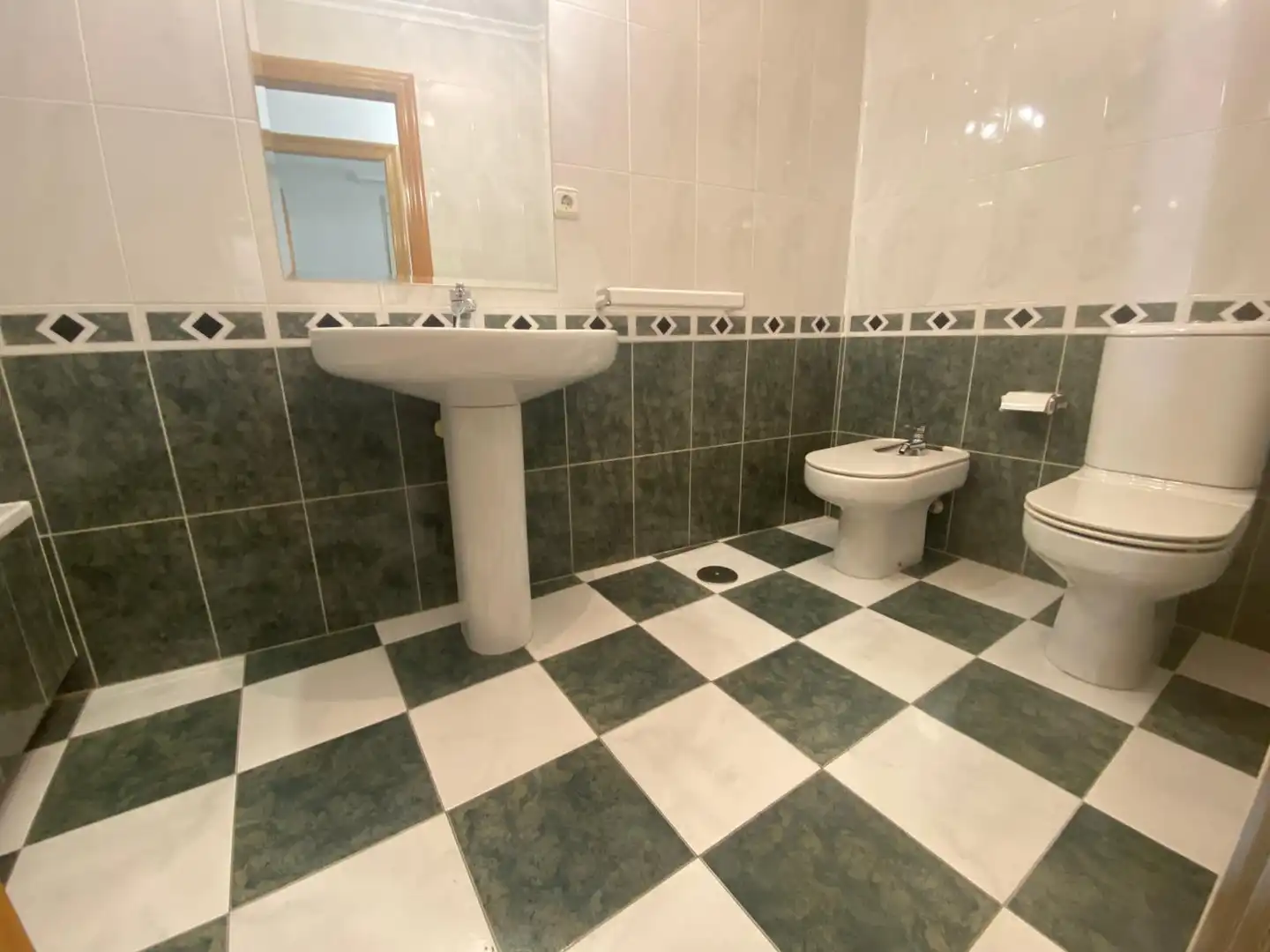 Bathroom of Flat for rent in Albacete  with Heating and Balcony