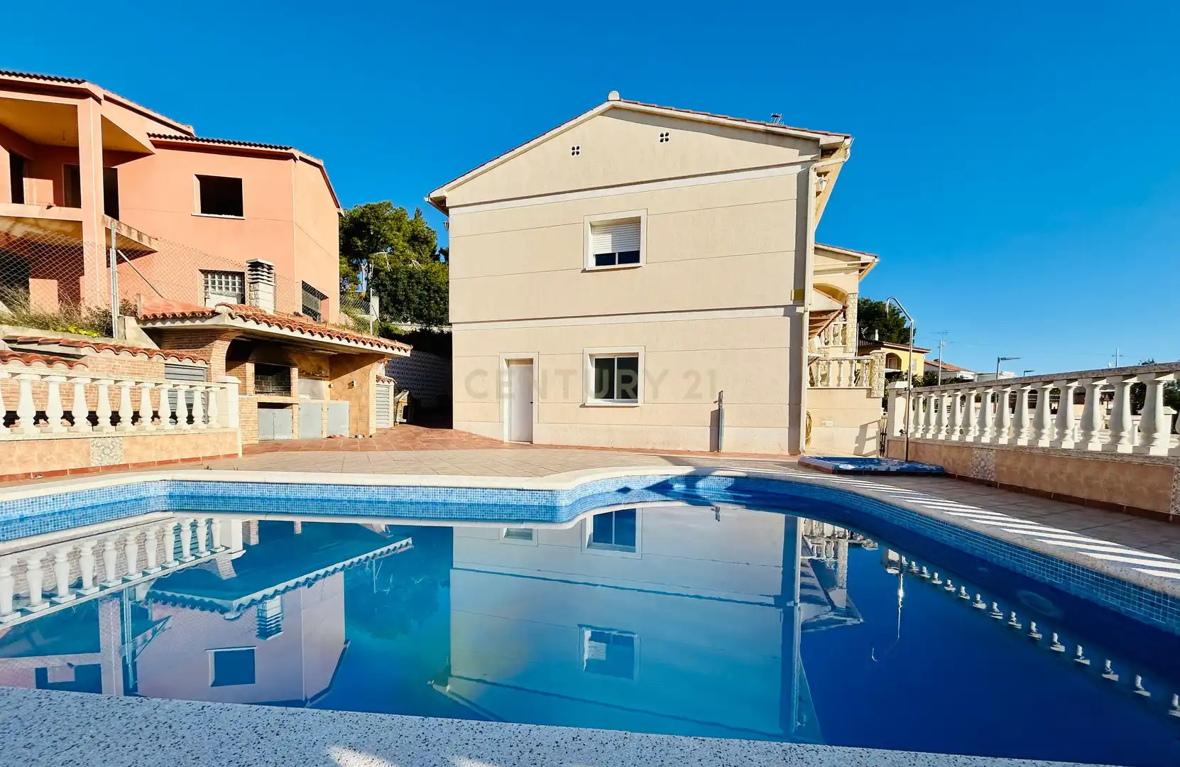 Swimming pool of Houses for sale in Calafell  with Private garden and Swimming Pool
