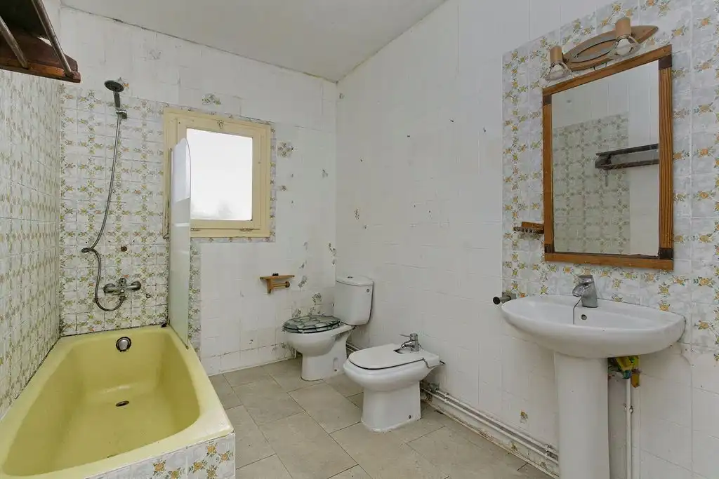 Badezimmer von Einfamilien-Reihenhaus zum Verkauf in Sant Pere de Ribes