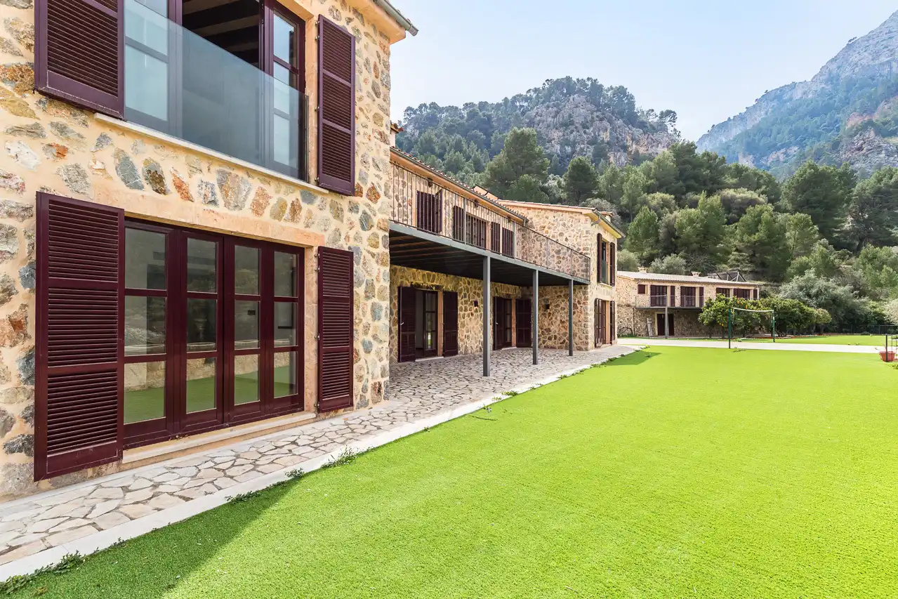 Finca rústica en venta en Estellencs